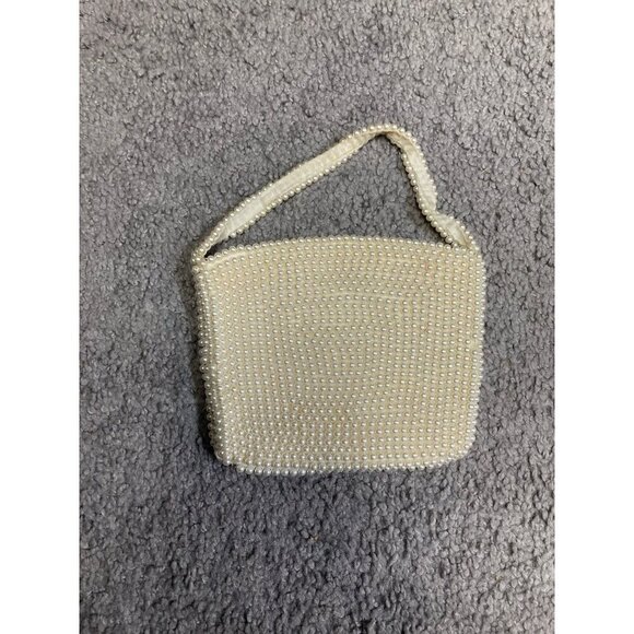 Handbags - Vintage mini pearl bag